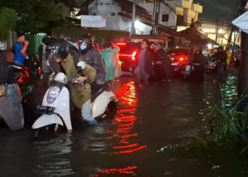16 Titik Banjir di Kota Bekasi Rendam Sembilan Kecamatan
