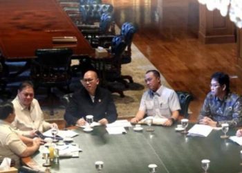 Rapat Minggu Malam Di Hambalang, Prabowo Bahas Strategi Negosiasi Ekonomi RI-AS