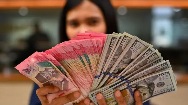 Rupiah Tembus Rp 18.000 per Dollar AS, Ini Deretan Pemicunya