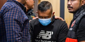 Taufik Hidayat Ditahan Sendirian Dengan CCTV