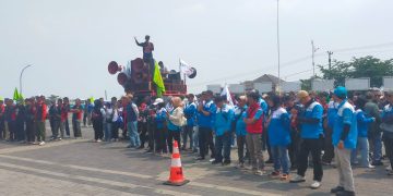 Buruh Bandung Barat Desak Dedi Mulyadi Tak Banding Putusan UMSK