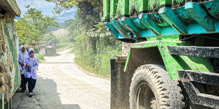 Polusi Debu Citatah Lampaui Batas Aman, DLH Jabar Siapkan Langkah Tegas untuk Industri Kapur