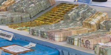 Polri Pajang Hasil Sitaan Kasus Korupsi Batu Bara: Dari Emas 74 Kg hingga Gepokan Dolar Senilai Ratusan Miliar