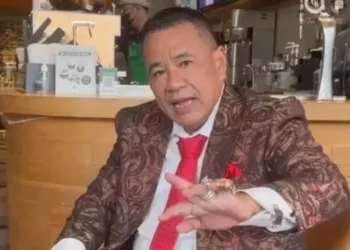 PWI Desak Hotman Paris Klarifikasi Usai Ucapan kepada Wartawan Jadi Sorotan