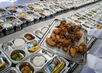 Masa Libur Sekolah Usai, Badan Gizi Nasional Kembali Salurkan Makan Bergizi Gratis