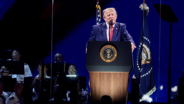 Dalam Pidato Hari Kemerdekaan, Donald Trump Tegaskan Kekuatan Militer Amerika Serikat