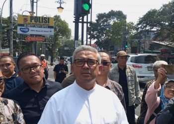 Penebang Pohon di Cihapit Terancam Ganti 1.000 Pohon