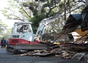 58 Bangunan Liar di Jalan Rajawali Bandung Dibongkar Satpol PP