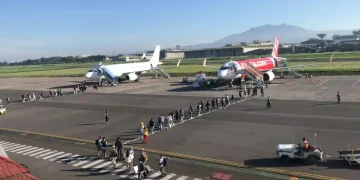 Libur Panjang, Bandara Husein Mulai Ramai Lagi