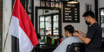 Viral Tukang Cukur Dimarahi Gegara Tak Pasang Merah Putih, Camat Bogor Buka Suara