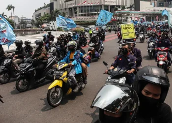 Hari Ini Buruh Jabar Bergerak ke Jakarta, Puluhan Ribu Motor Siap Penuhi Bundaran HI