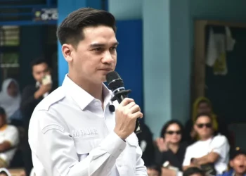 Ratusan Orang Geruduk DPRD Sumedang, Tuntut Penyelesaian Isu Wabup Fajar Aldila