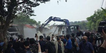 Klaster Mewah Lapas Cibinong Mulai Dibongkar, Ekskavator Ratakan Rumah Dinas