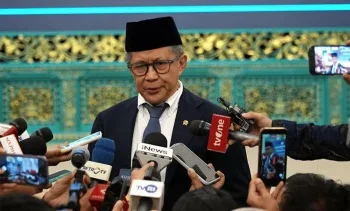 Rocky Gerung Masuk Jajaran Wantimpres, Resmi Dilantik Prabowo di Istana