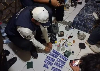 Polrestabes Bandung Gerebek Saritem, Sita Sabu dan Temukan Sejumlah Orang Positif Narkoba