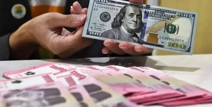 Rupiah Tertahan di Rp18.000 per Dolar AS, Simak Rincian Kurs di BCA dan BNI