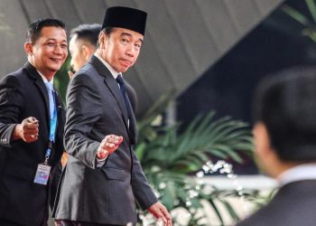 Jokowi dan Ajudan Dipastikan Hadir di Sidang Roy Suryo 5 November